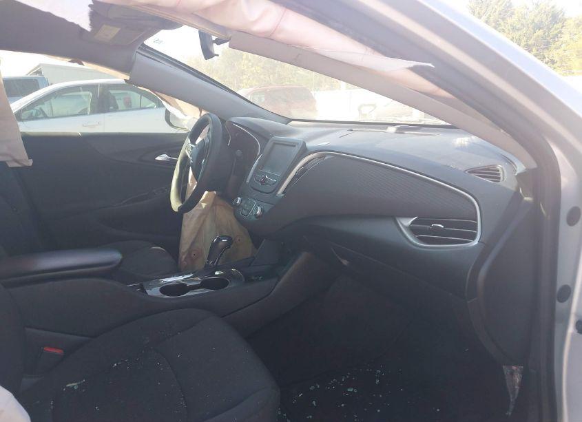 Photo 5 of 2018 Chevrolet Malibu 1LS (VIN 1G1ZB5ST1JF242079)