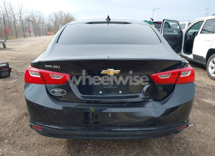 Photo 16 of 2018 Chevrolet Malibu 1LS (VIN 1G1ZB5ST1JF258363)