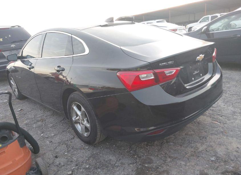 Photo 3 of 2018 Chevrolet Malibu 1LS (VIN 1G1ZB5ST1JF281724)