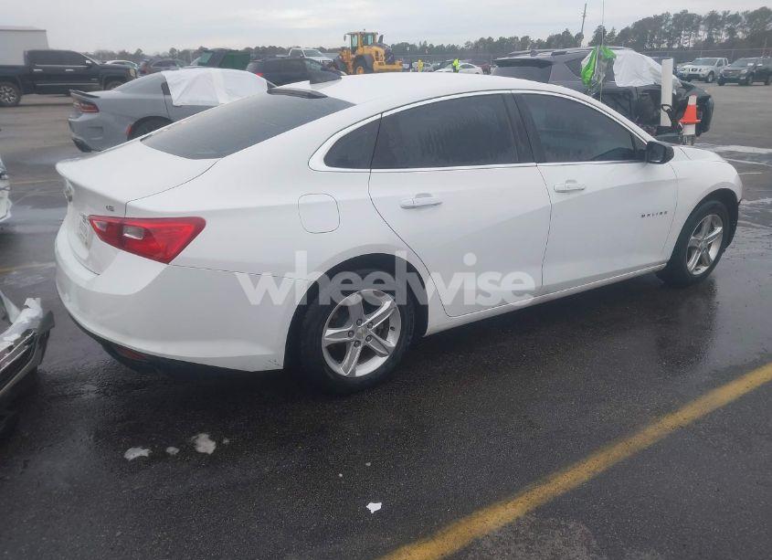 Photo 4 of 2018 Chevrolet Malibu 1LS (VIN 1G1ZB5ST1JF293131)