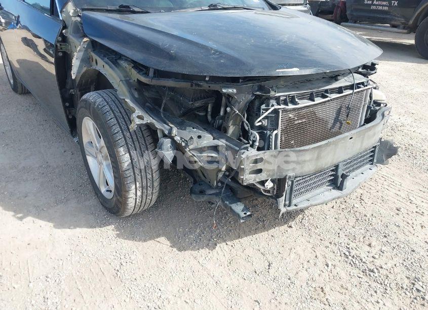 Photo 6 of 2019 Chevrolet Malibu 1LS (VIN 1G1ZB5ST1KF219936)