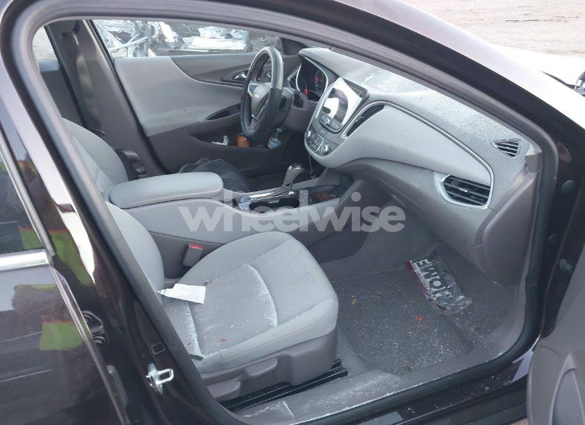 Photo 8 of 2020 Chevrolet Malibu FWD LS (VIN 1G1ZB5ST1LF086015)