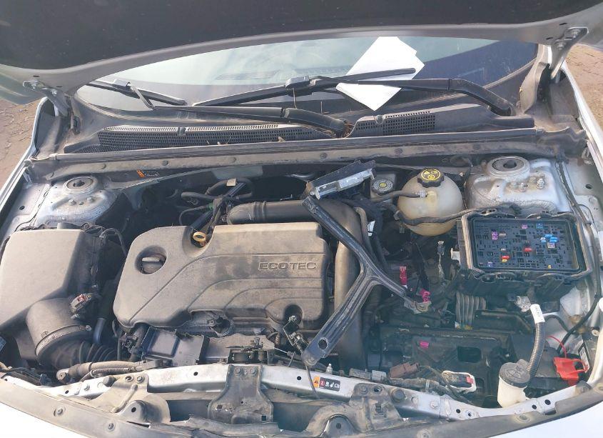 Photo 10 of 2020 Chevrolet Malibu FWD LS (VIN 1G1ZB5ST1LF126206)