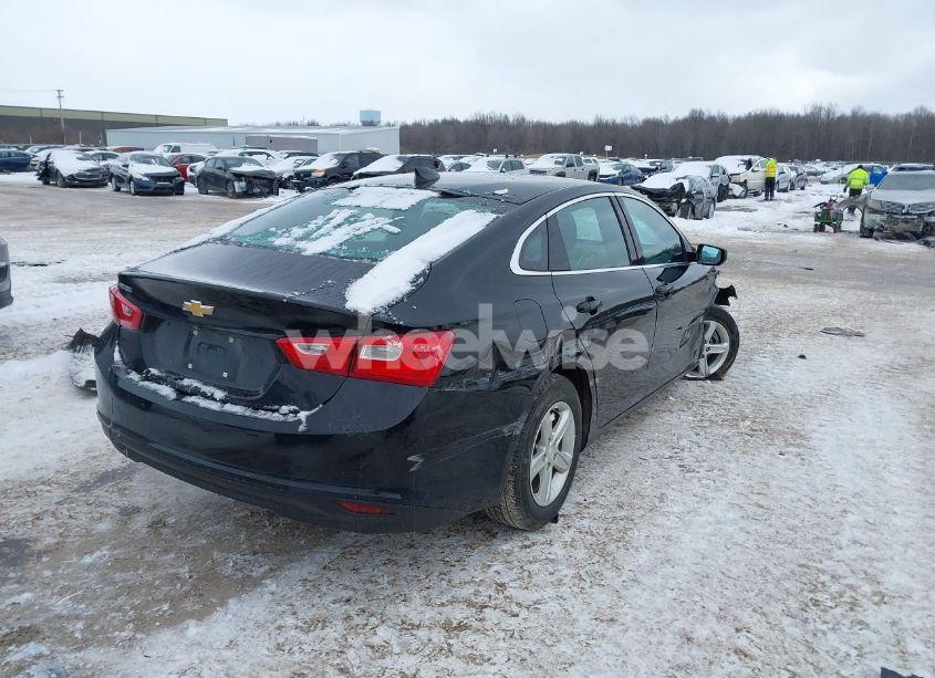 Photo 4 of 2020 Chevrolet Malibu FWD LS (VIN 1G1ZB5ST1LF128926)