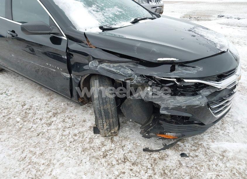 Photo 6 of 2020 Chevrolet Malibu FWD LS (VIN 1G1ZB5ST1LF128926)