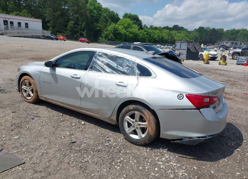 Photo 3 of 2020 Chevrolet Malibu FWD LS (VIN 1G1ZB5ST1LF138811)
