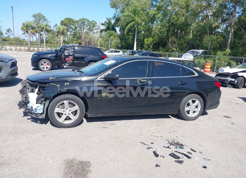 Photo 15 of 2020 Chevrolet Malibu FWD LS (VIN 1G1ZB5ST1LF149727)