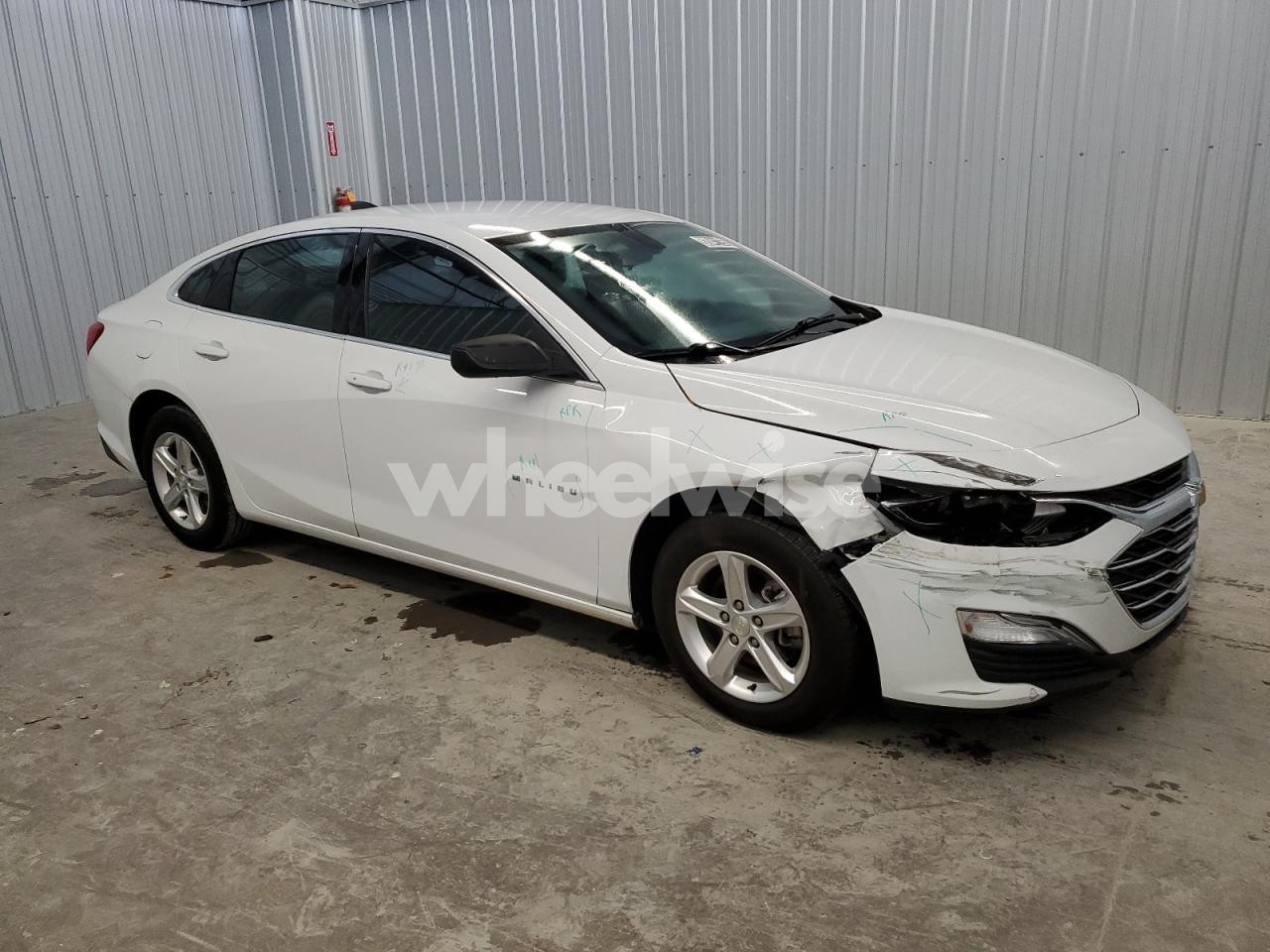 Photo 4 of 2021 CHEVROLET MALIBU LS N/A (VIN 1G1ZB5ST1MF083956)