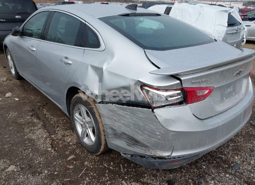 Photo 3 of 2021 Chevrolet Malibu FWD LS (VIN 1G1ZB5ST1MF089546)