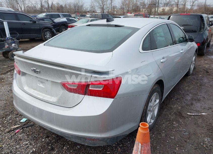 Photo 4 of 2021 Chevrolet Malibu FWD LS (VIN 1G1ZB5ST1MF089546)