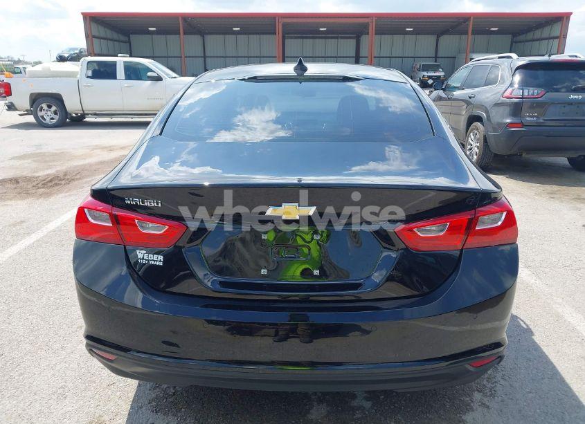Photo 16 of 2022 Chevrolet Malibu FWD LS (VIN 1G1ZB5ST1NF207936)