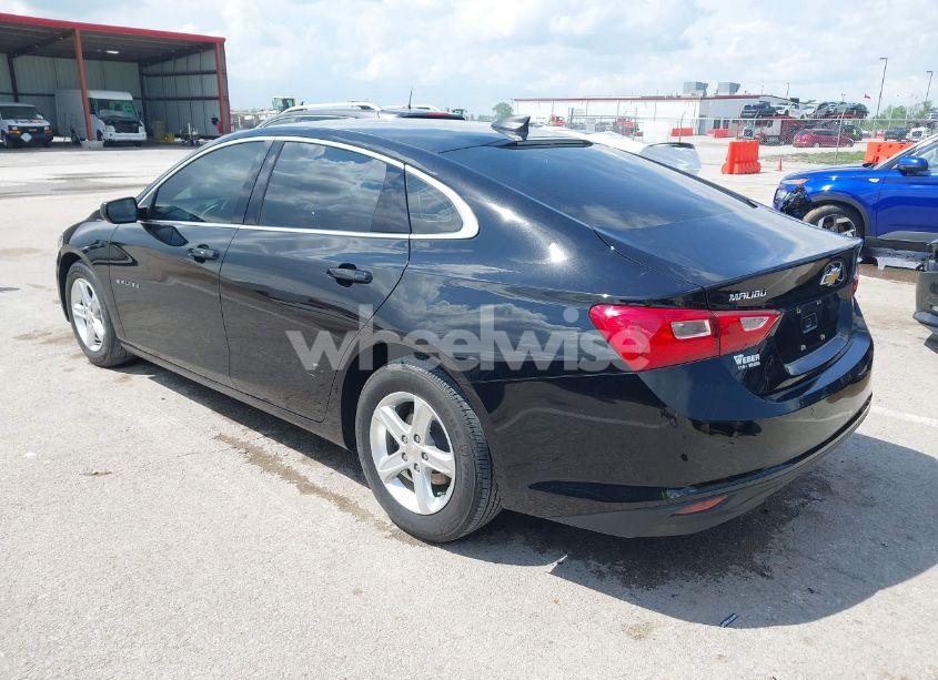 Photo 3 of 2022 Chevrolet Malibu FWD LS (VIN 1G1ZB5ST1NF207936)