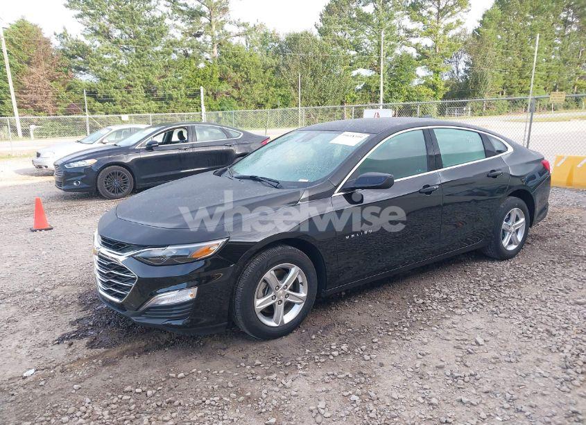 Photo 2 of 2023 Chevrolet Malibu FWD LS (VIN 1G1ZB5ST1PF123554)