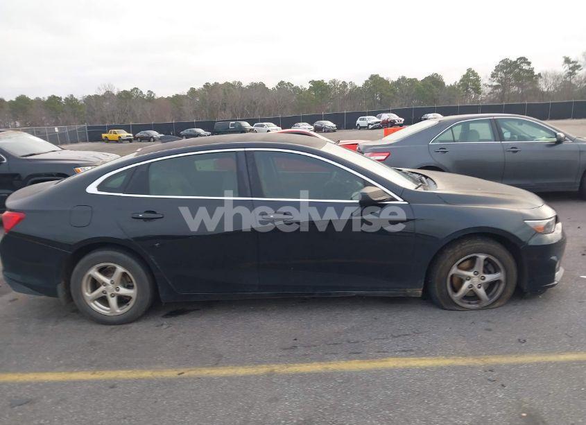 Photo 13 of 2016 Chevrolet Malibu LS (VIN 1G1ZB5ST2GF220973)
