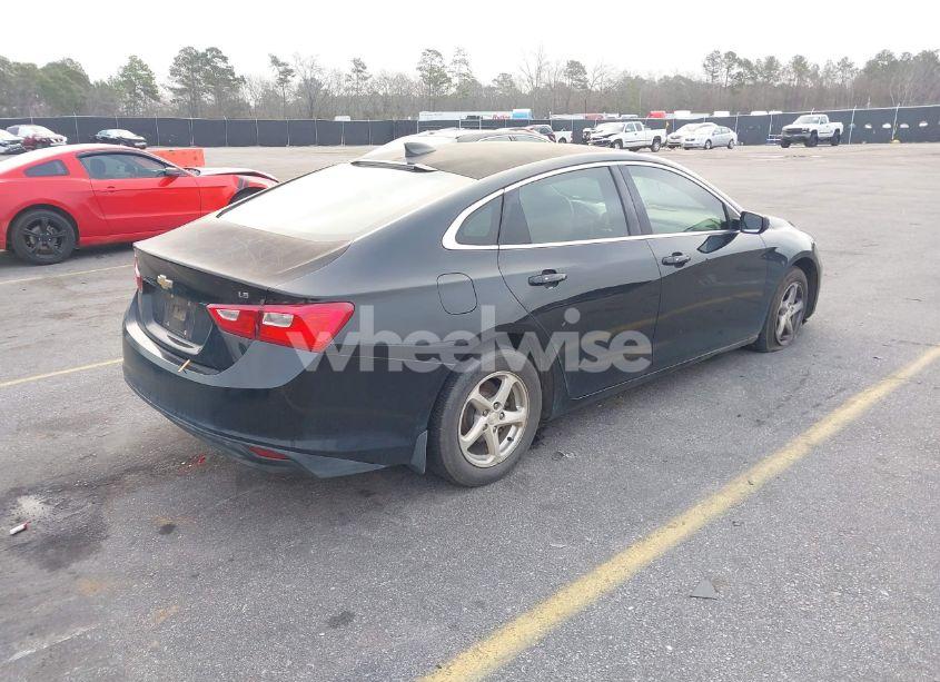 Photo 4 of 2016 Chevrolet Malibu LS (VIN 1G1ZB5ST2GF220973)