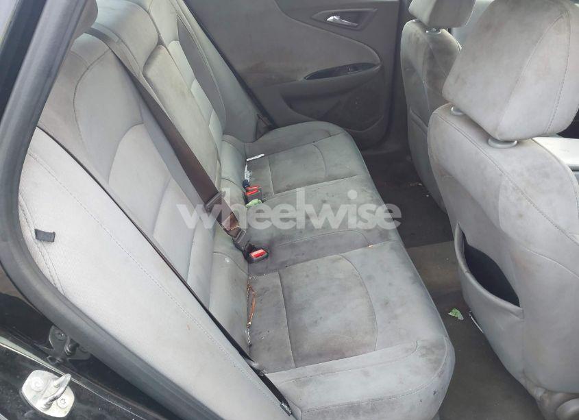 Photo 8 of 2016 Chevrolet Malibu LS (VIN 1G1ZB5ST2GF220973)