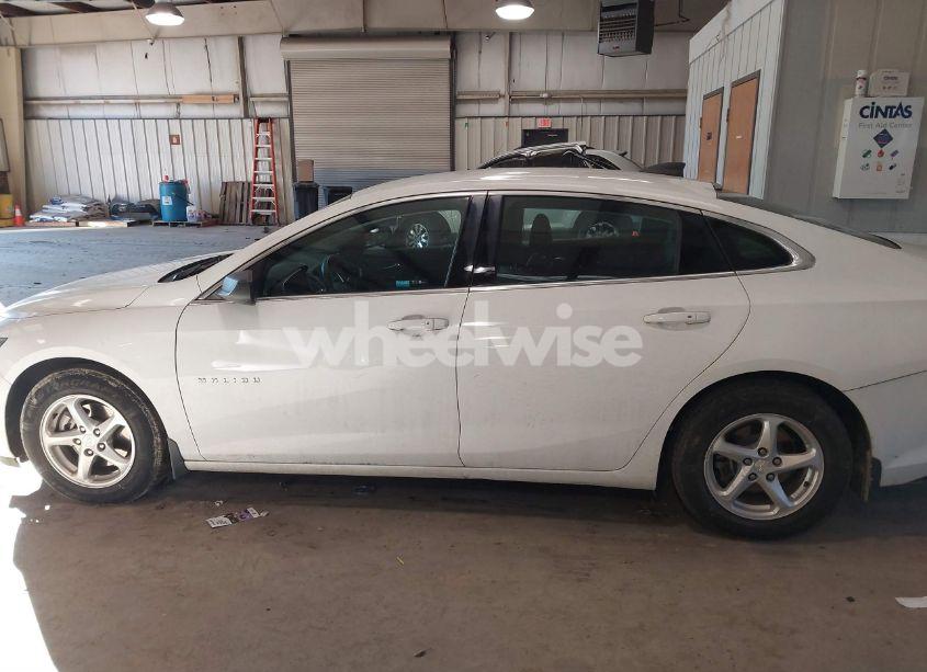 Photo 14 of 2016 Chevrolet Malibu LS (VIN 1G1ZB5ST2GF248532)