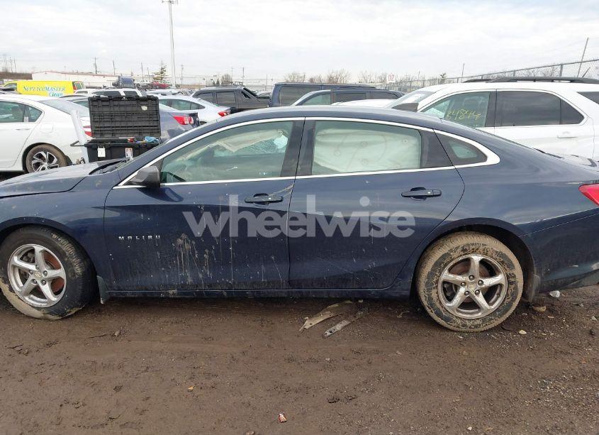 Photo 14 of 2016 Chevrolet Malibu LS (VIN 1G1ZB5ST2GF327344)