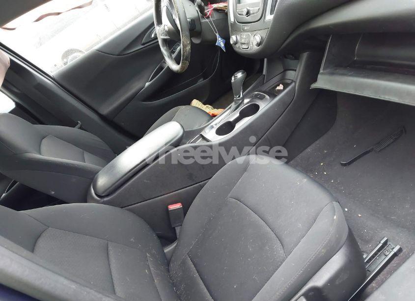 Photo 5 of 2016 Chevrolet Malibu LS (VIN 1G1ZB5ST2GF327344)