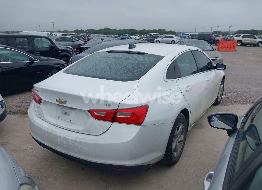 Photo 4 of 2016 Chevrolet Malibu LS (VIN 1G1ZB5ST2GF342667)