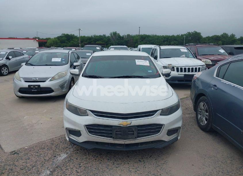 Photo 6 of 2016 Chevrolet Malibu LS (VIN 1G1ZB5ST2GF342667)