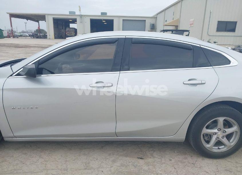 Photo 14 of 2016 Chevrolet Malibu LS (VIN 1G1ZB5ST2GF352387)