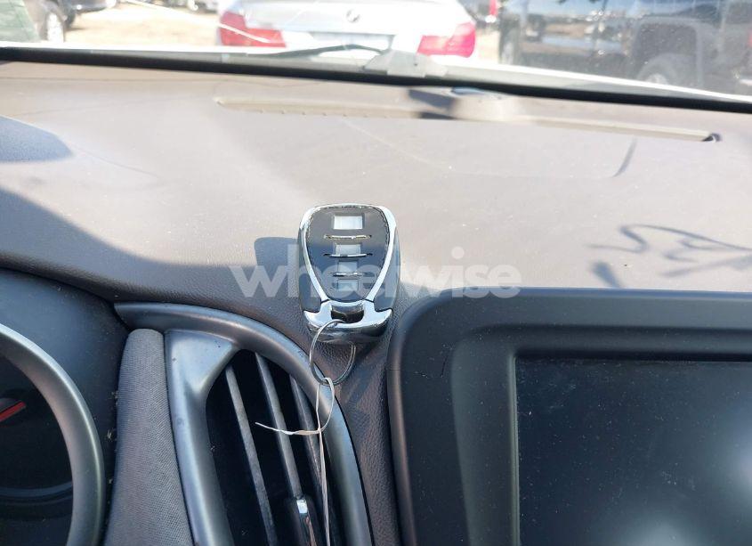 Photo 11 of 2016 Chevrolet Malibu LS (VIN 1G1ZB5ST2GF355287)