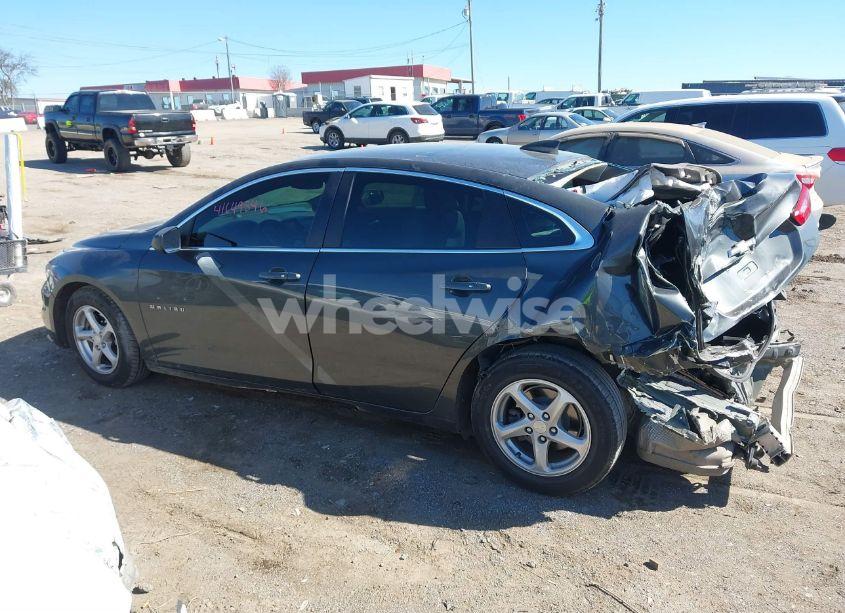 Photo 14 of 2017 Chevrolet Malibu LS (VIN 1G1ZB5ST2HF115819)