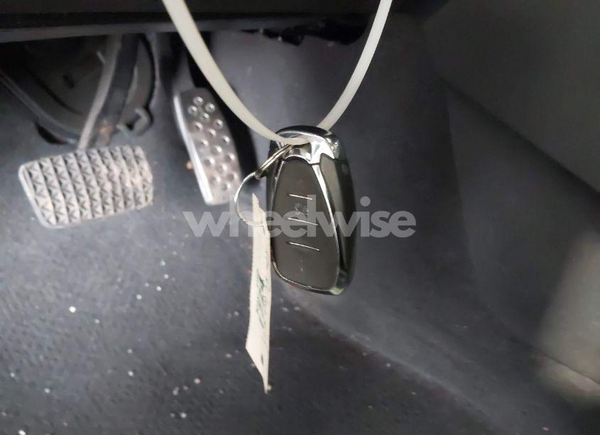 Photo 11 of 2017 Chevrolet Malibu LS (VIN 1G1ZB5ST2HF127257)