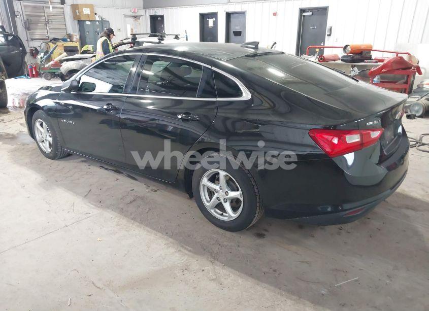 Photo 3 of 2017 Chevrolet Malibu LS (VIN 1G1ZB5ST2HF127257)