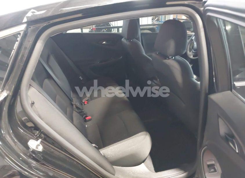 Photo 8 of 2017 Chevrolet Malibu LS (VIN 1G1ZB5ST2HF127257)