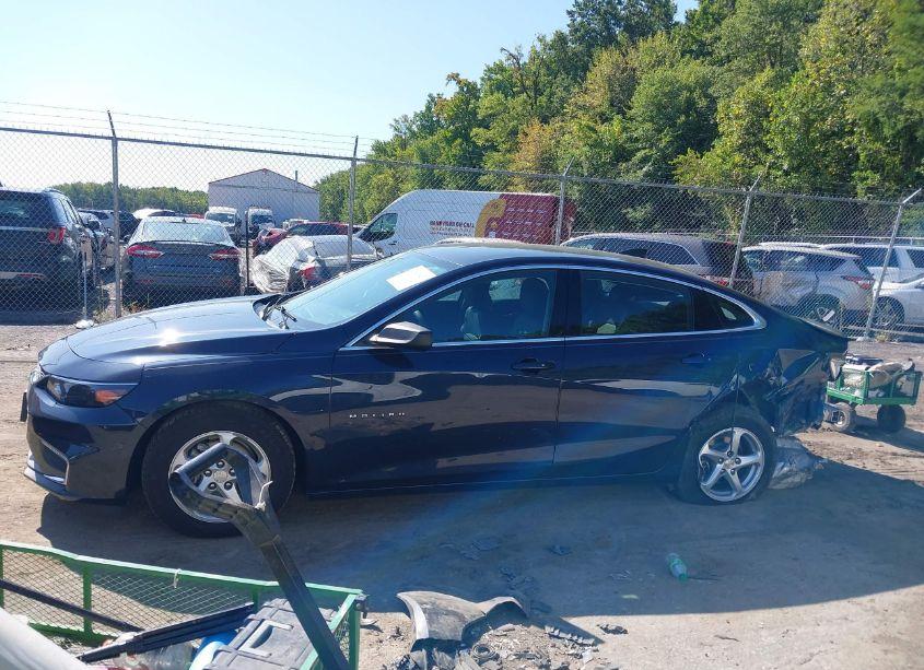 Photo 14 of 2017 Chevrolet Malibu LS (VIN 1G1ZB5ST2HF133088)