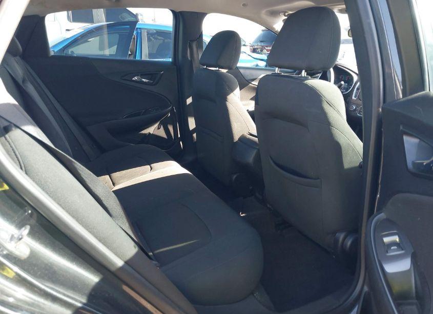 Photo 8 of 2017 Chevrolet Malibu LS (VIN 1G1ZB5ST2HF135455)