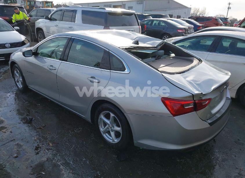 Photo 3 of 2017 Chevrolet Malibu LS (VIN 1G1ZB5ST2HF136010)
