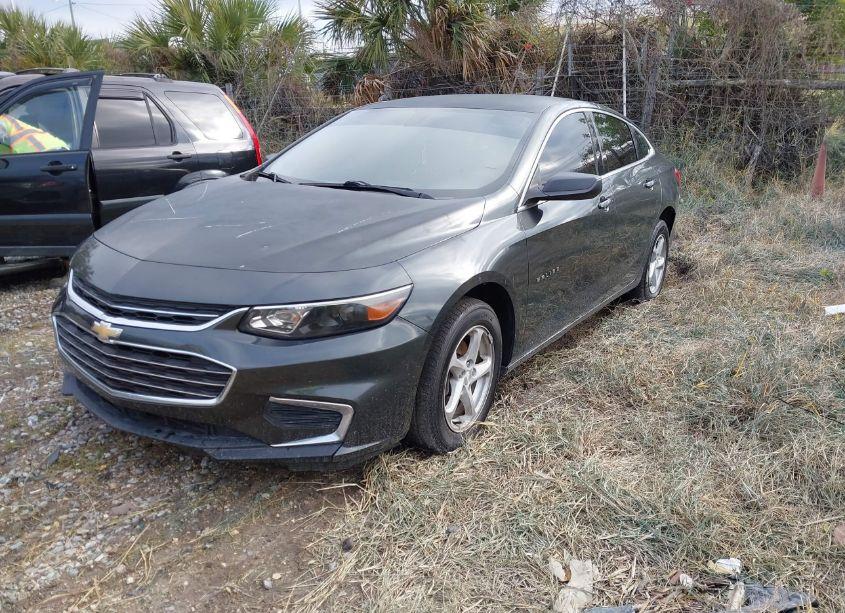 Photo 2 of 2017 Chevrolet Malibu LS (VIN 1G1ZB5ST2HF166009)