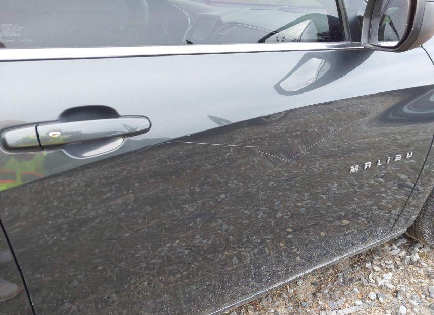 Photo 20 of 2017 Chevrolet Malibu LS (VIN 1G1ZB5ST2HF166009)