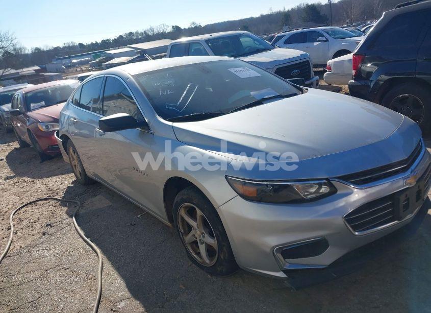 2017 Chevrolet Malibu LS (VIN 1G1ZB5ST2HF177852) main photo