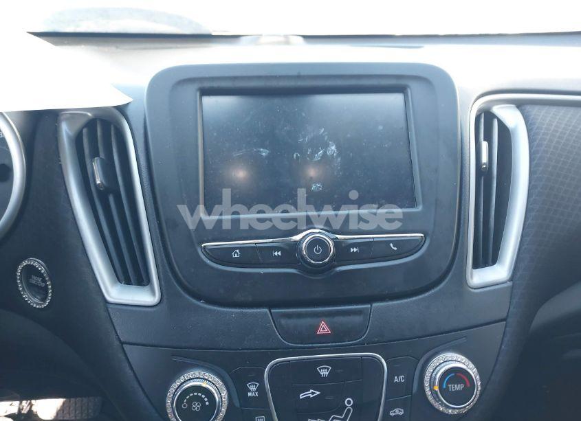 Photo 18 of 2017 Chevrolet Malibu LS (VIN 1G1ZB5ST2HF177852)