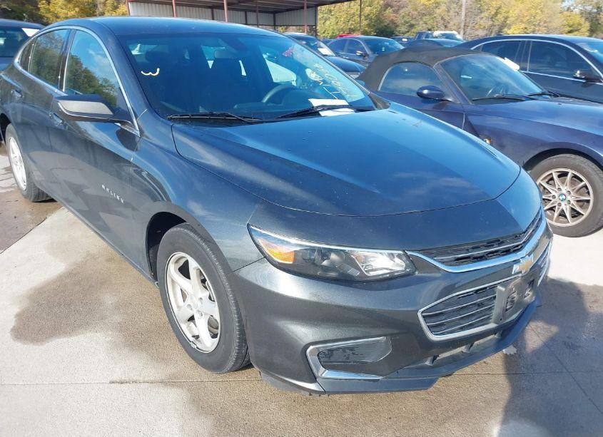 2017 Chevrolet Malibu LS (VIN 1G1ZB5ST2HF179066) main photo