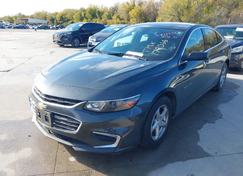 Photo 2 of 2017 Chevrolet Malibu LS (VIN 1G1ZB5ST2HF179066)