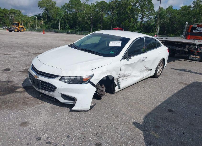 Photo 2 of 2017 Chevrolet Malibu LS (VIN 1G1ZB5ST2HF207027)