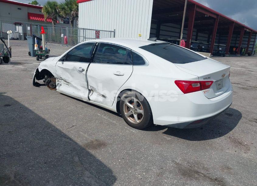 Photo 3 of 2017 Chevrolet Malibu LS (VIN 1G1ZB5ST2HF207027)