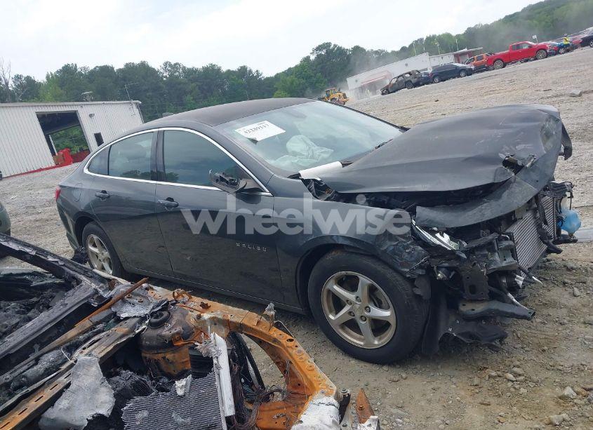 Photo 13 of 2017 Chevrolet Malibu LS (VIN 1G1ZB5ST2HF237385)