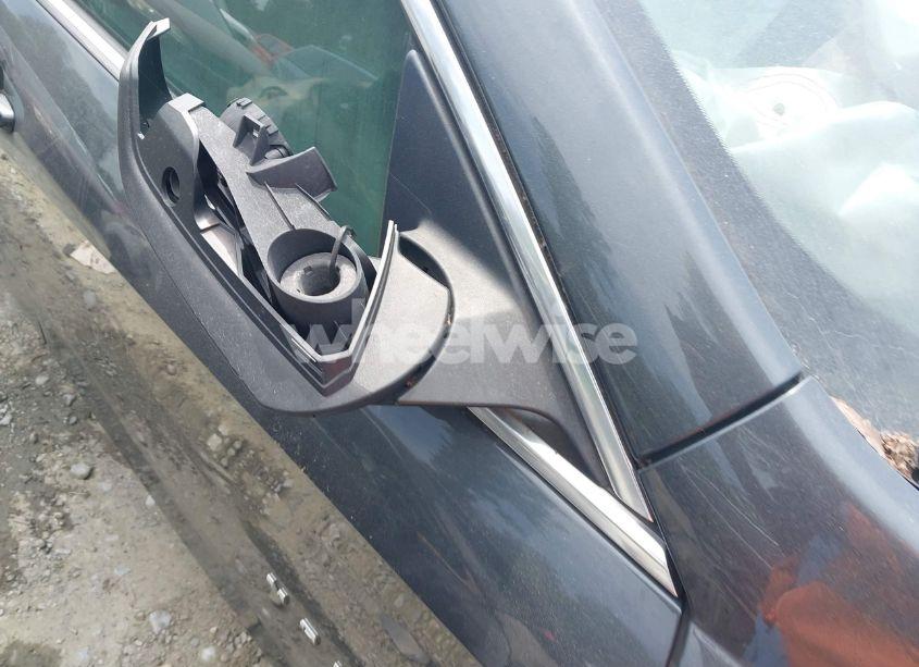 Photo 20 of 2017 Chevrolet Malibu LS (VIN 1G1ZB5ST2HF237385)