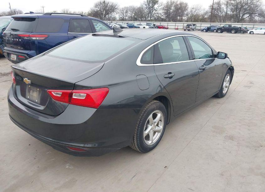 Photo 4 of 2017 Chevrolet Malibu LS (VIN 1G1ZB5ST2HF245664)