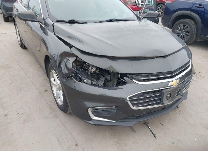 Photo 6 of 2017 Chevrolet Malibu LS (VIN 1G1ZB5ST2HF245664)