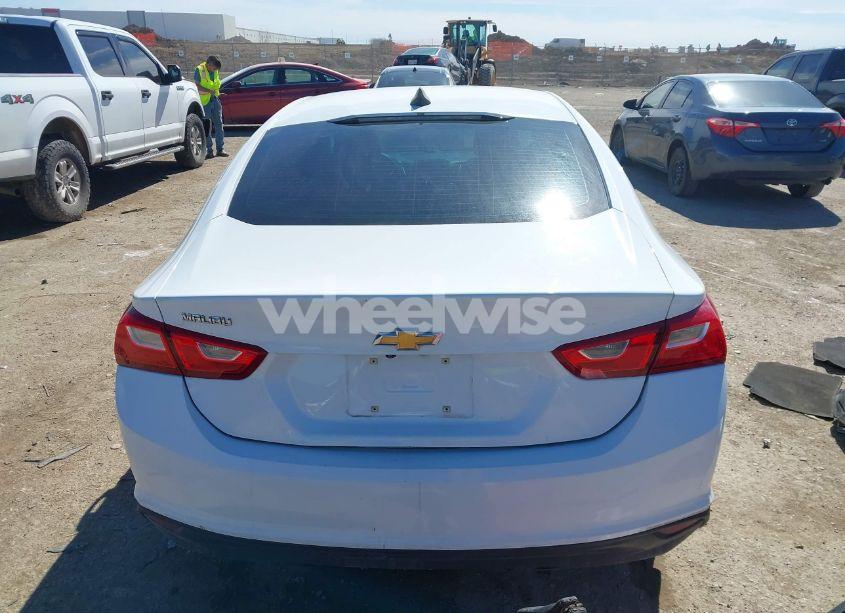 Photo 16 of 2017 Chevrolet Malibu LS (VIN 1G1ZB5ST2HF279619)