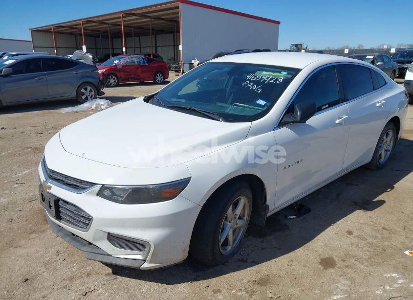 Photo 2 of 2017 Chevrolet Malibu LS (VIN 1G1ZB5ST2HF279619)