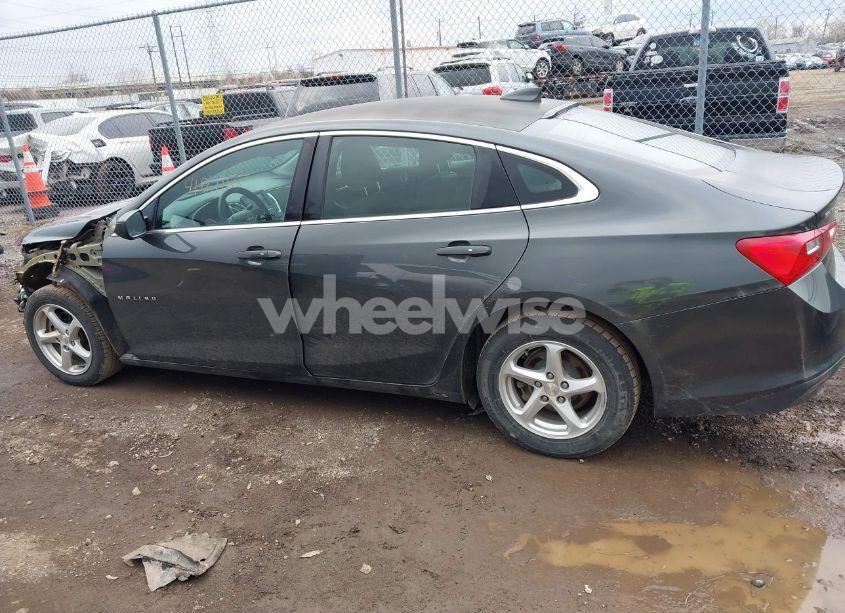 Photo 15 of 2018 Chevrolet Malibu 1LS (VIN 1G1ZB5ST2JF117091)