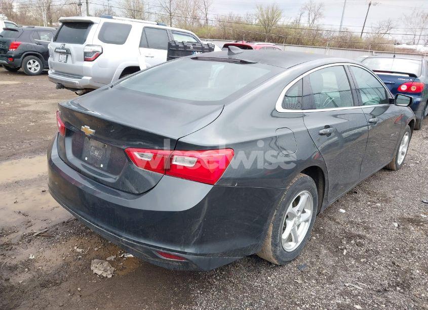 Photo 4 of 2018 Chevrolet Malibu 1LS (VIN 1G1ZB5ST2JF117091)